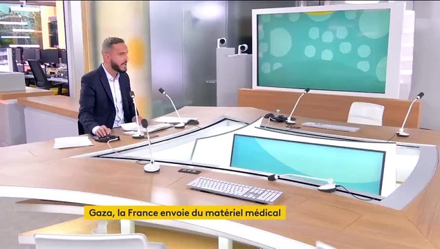 Guerre contre le Hamas : Plusieurs milliers de personnes dont Isabelle Adjani, Marek Halter, Jack Lang... mobilisées cet après-midi à Paris à l'appel du monde de la culture pour une marche silencieuse et apolitique pour la paix