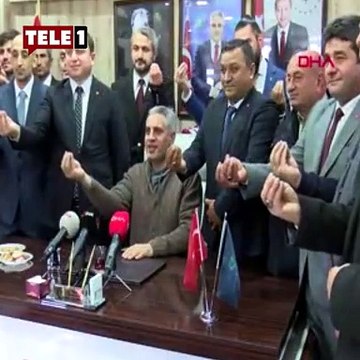 Ocak Partisi yeni el işaretini tanıttı! Bizim kutsal işaretimiz bu