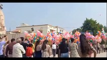 Toujours se méfier d'un ballon gonflé à l'hélium