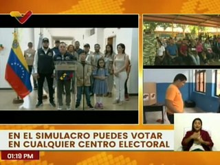 Vpdte. del CNE ejerce su voto en la UEN Francisco Pimentel en pro del Simulacro electoral