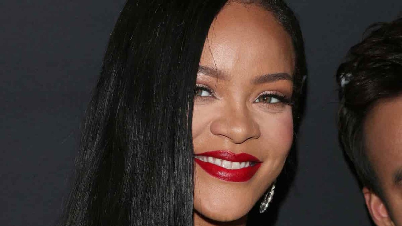 Les stars internationales Rihanna, Justin Bieber et Paris Hilton se joignent à la fête du Grand Prix de F1 à Las Vegas !