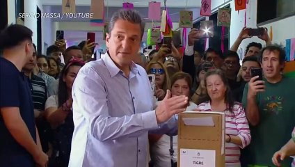 Argentinos votan en balotaje entre Massa y Milei que se anuncia reñido