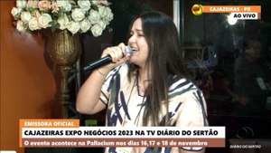 Key Alves apresenta música autoral durante o programa da LU especial na Cajazeiras Expo