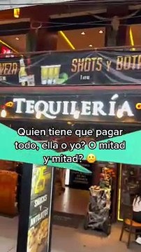 Joven explota porque su cita le pidió pagar la mitad de su cuenta en una primera salida