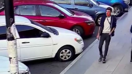 Esenyurt'ta Sinyal Kesici Kullanarak Hırsızlık