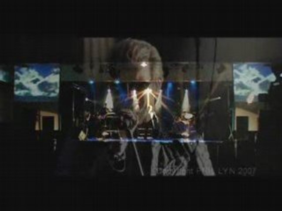 Phil Lyn sosie de Johnny