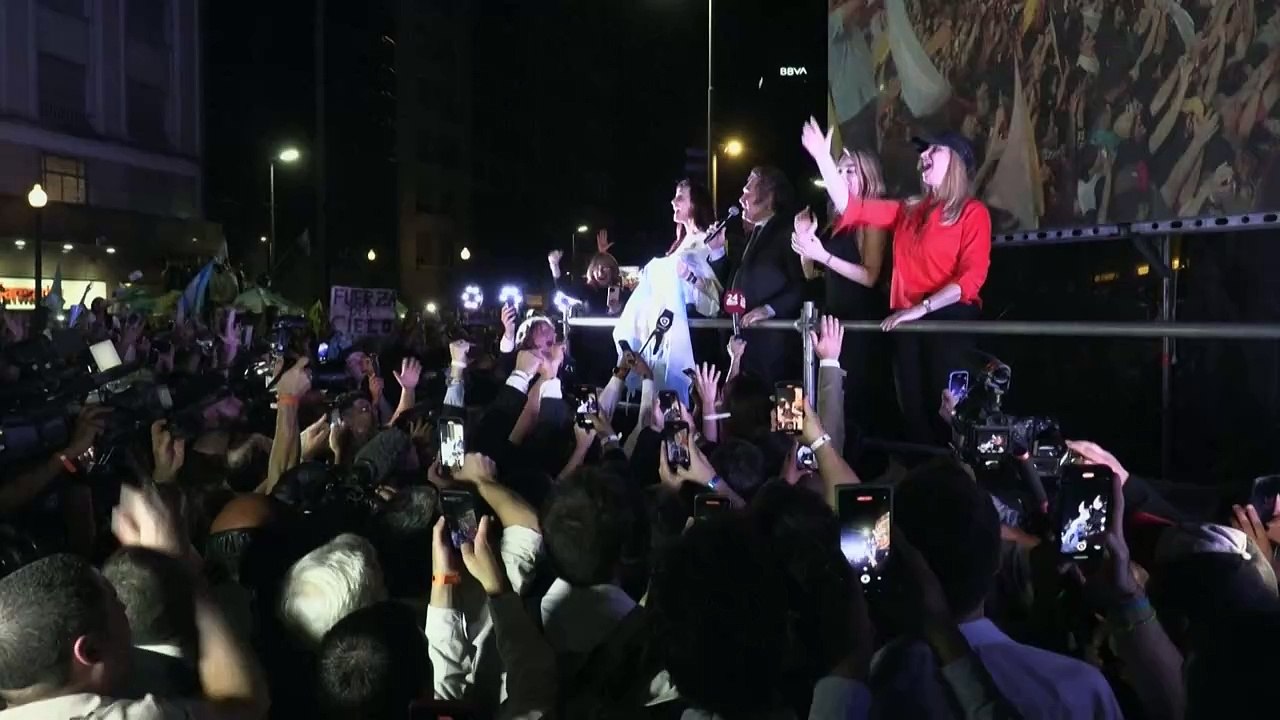 'Anarchokapitalist' Milei gewinnt Präsidentenwahl in Argentinien