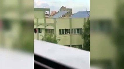 Endonezya Hastanesi'ni kuşatan İsrail ordusu, dışarı kaçanları vurmaya başladı! Çok sayıda can kaybı var