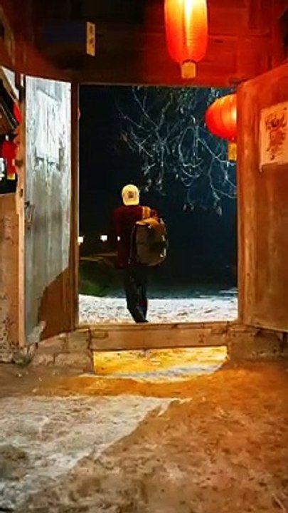 Chinese style cross-dressing