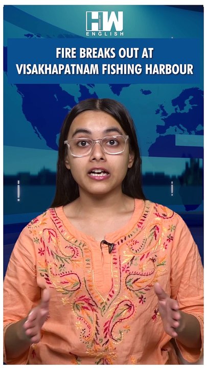 #Shorts | Fire Breaks Out At Visakhapatnam Harbour, 25 Boats Turned Into Ashes | Fishermen | Fishing