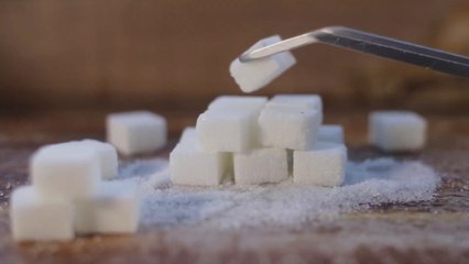 السكر يتحول إلى سلعة نادرة.. و"ظاهرة النينو" أبرز الأسباب