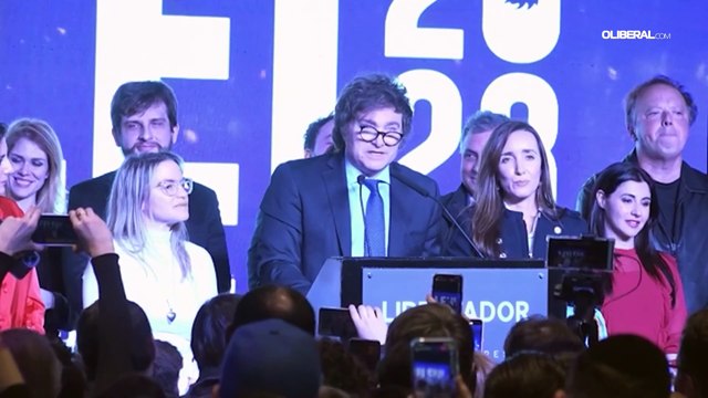 Javier Milei, o profeta da dolarização que chegou à Casa Rosada Eleitores arge