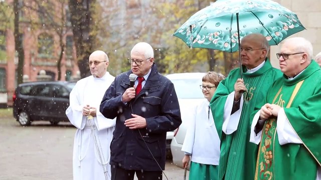 Dziennik Zachodni / Katowice odslonięcie tablic informacyjnych przed pomnikiem Orląt Lwowskich / Tomasz Kawka