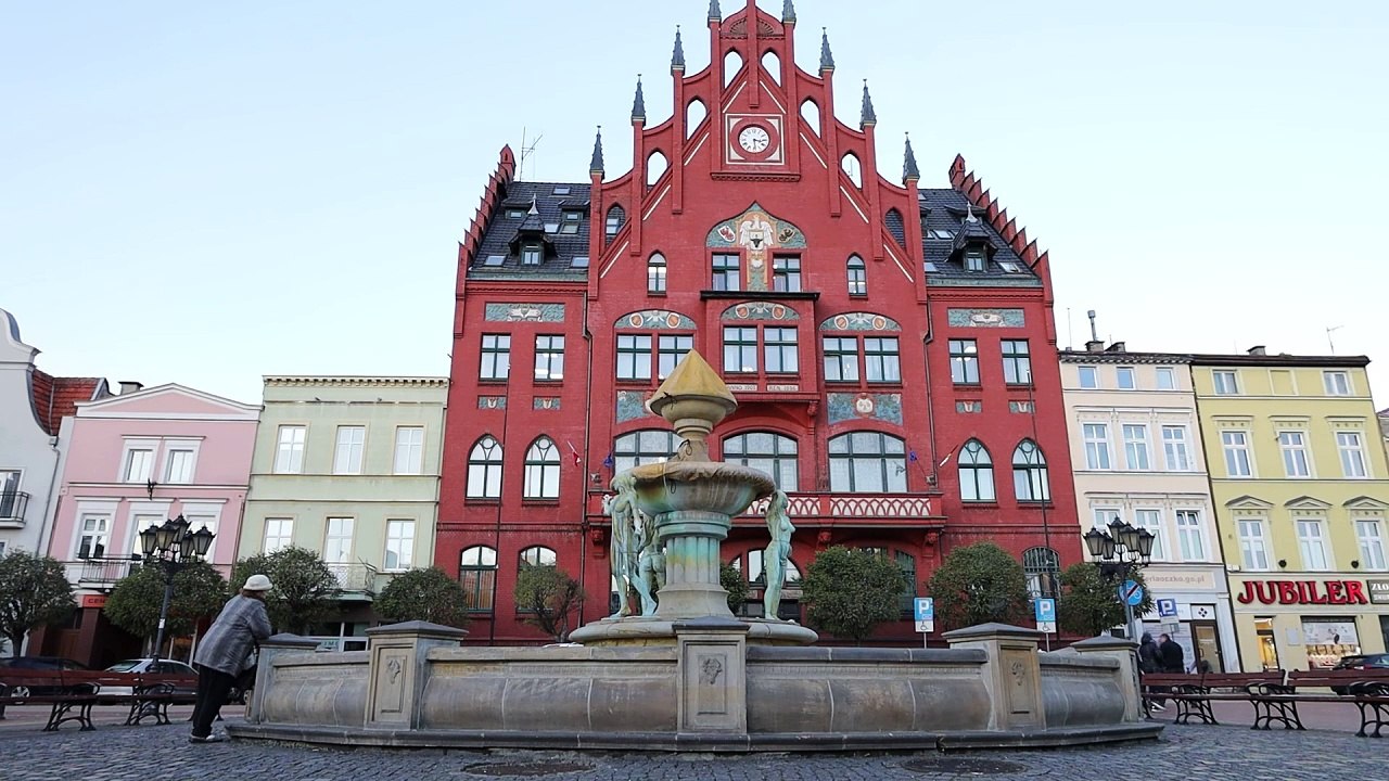 Starosta chojnicki promuje powiat za publiczne pieniądze