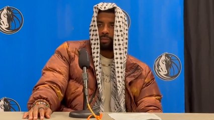 NBA Yıldızı Kyrie Irving, Filistin’e destek için basın toplantısını kefiye ile yaptı