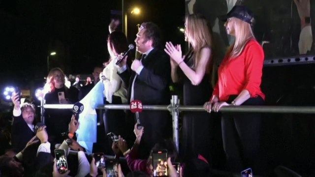 Vitória de Milei divide opiniões entre os argentinos