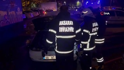 Aksaray'da park halindeki otomobil alev alev yandı