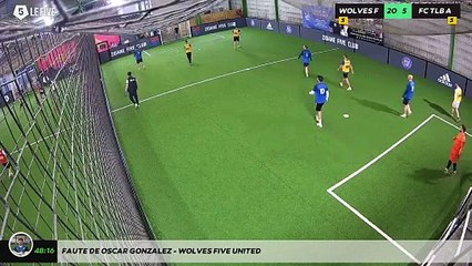 Faute de OSCAR GONZALEZ - WOLVES FIVE UNITED