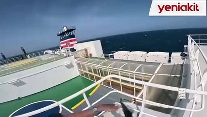 Husiler ele geçirdikleri İsrail gemisinin görüntülerini paylaştı