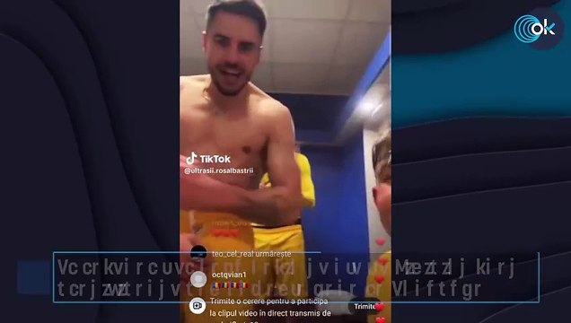 El lateral del Rayo Ratiu se ríe de Vinicius tras clasificarse con Rumanía para la Eurocopa