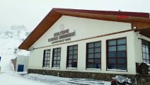 Karabük'te Keltepe Kayak Merkezi beyaz örtüyle kaplandı