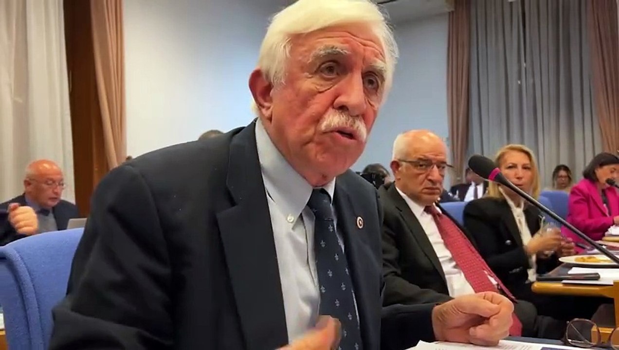 HDP Milletvekili Cengiz Çandar'dan Meclis'te tepki çeken sözler: YPG terör örgütü değildir