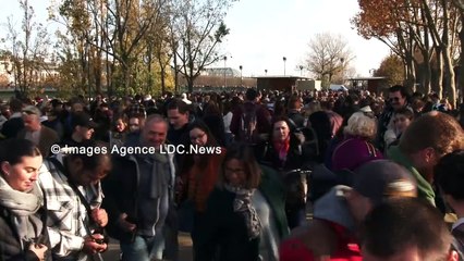 La Sausage Walk autour des teckels. Paris/France - 19 Novembre 2023