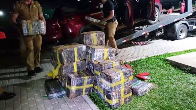 Aspirante Maron comenta apreensão de drogas, fuzil e munições: amamento considerado de guerra