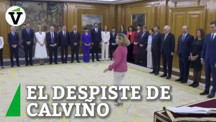 Así ha sido el despiste de Calviño tras prometer su cargo ante el rey