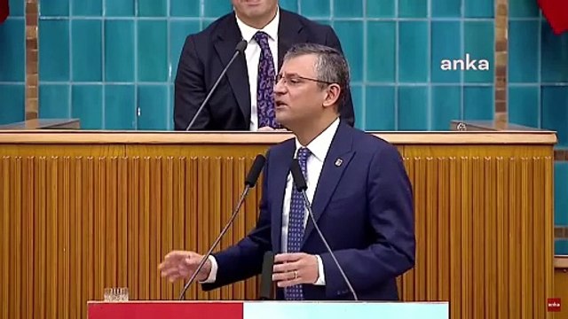 Özgür Özel, Erdoğan ve Bahçeli'ye seslendi: 'Hadi oradan keratalar meşgul etmeyin memleketi'