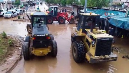 Batman'da selzedelerin yaraları sarılıyor