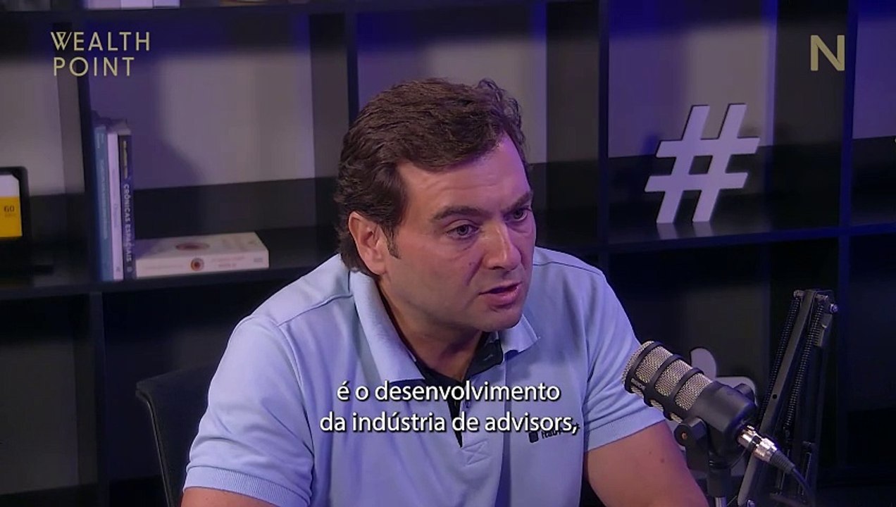 O desenvolvimento dos Advisors e dos ETFs