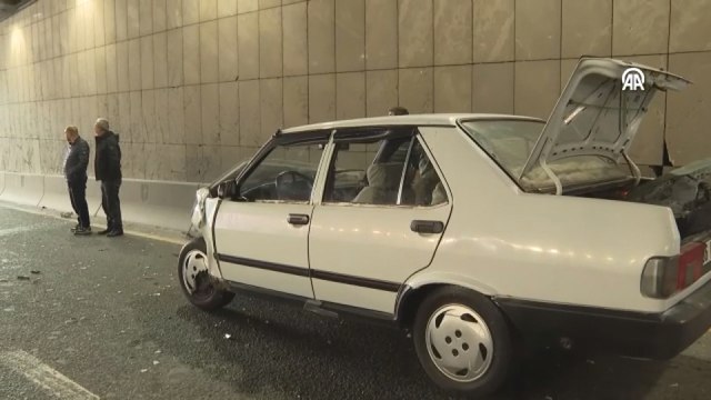 14 aracın karıştığı zincirleme kazada 7 kişi yaralandı