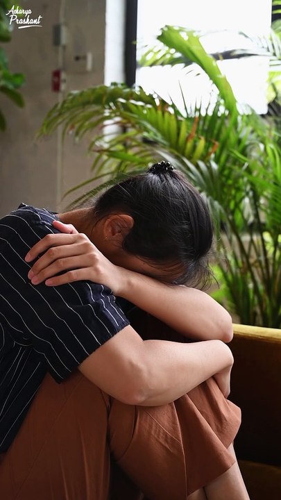 "Danger in Emotionality || Acharya Prashant "
