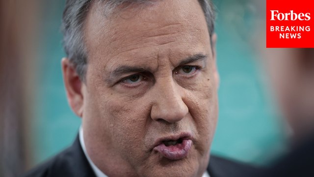 Chris Christie Asked: 'Do You Think There Should Be An Age Limit For Members Of Congress?'