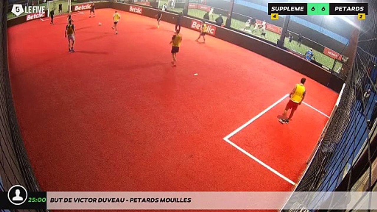 But de Victor Duveau - PETARDS MOUILLES