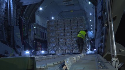 فرنسا ترسل أكثر من 100 طن مساعدات إلى قطاع غزة