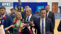 Netanyahu asegura que Cruz Roja visitará a rehenes en Gaza si se cierra acuerdo con Hamás