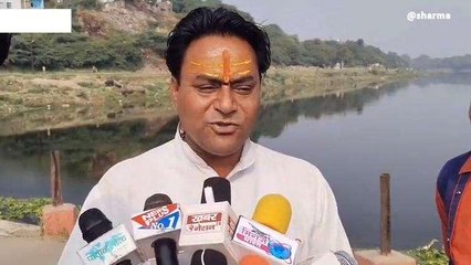 मंदसौर: शिवना में लगा गंदगी का अंबार, बदबू के मारे क्षेत्रवासी परेशान