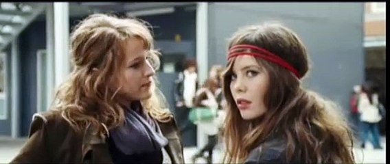 LOL (Laughing Out Loud) (2008) - Bande annonce