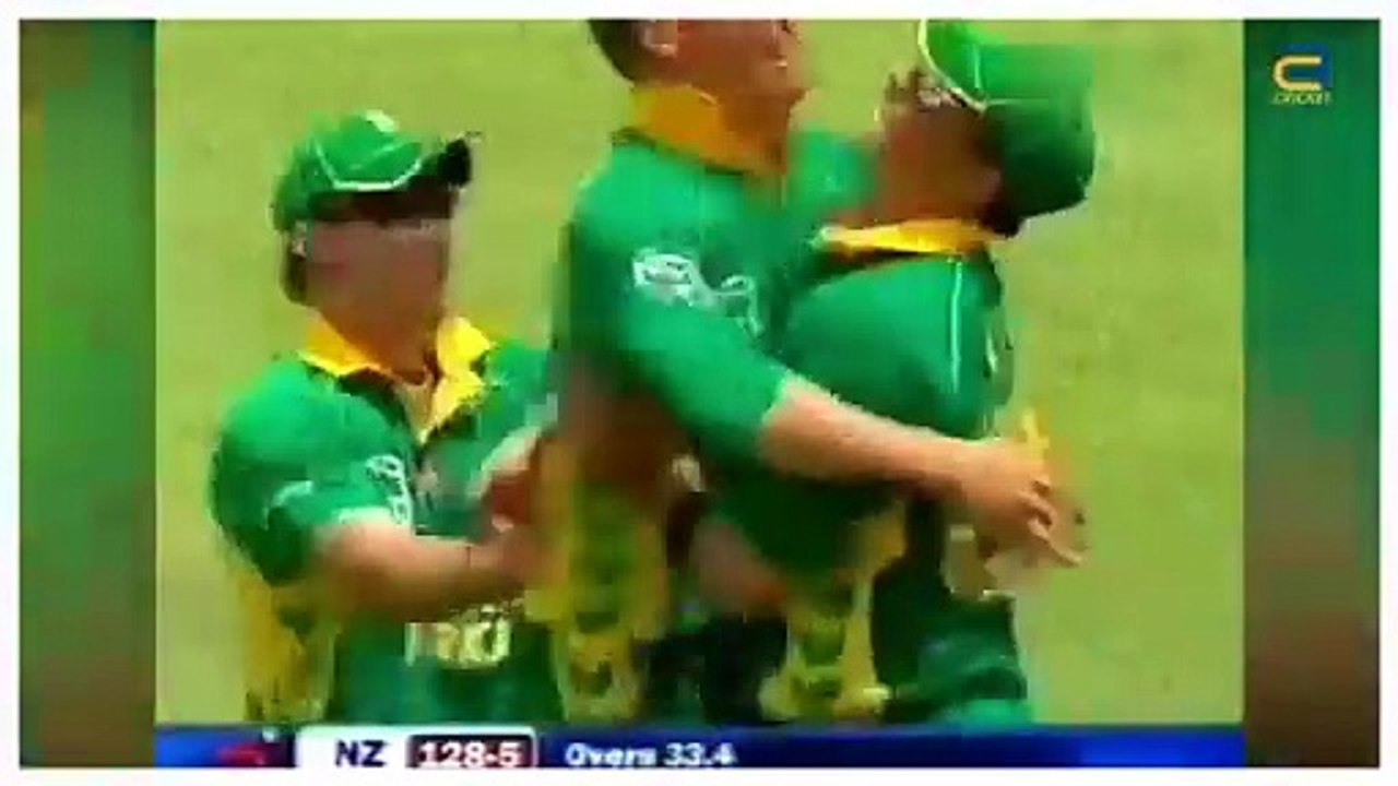 Top 10 Best Catches in Cricket History _ Impossible Catches In Cricket