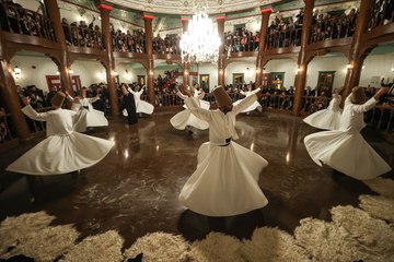 Bursa'da Mevlevi kültürü yaşatılıyor