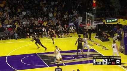 Download Video: LeBron's no-look assist sends Lakers fans wild