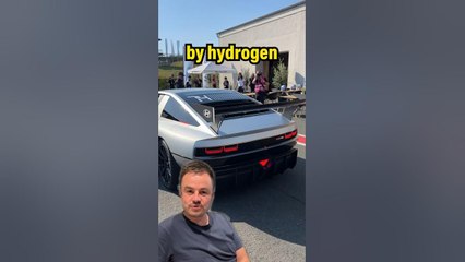 This hydrogen car only emits water!