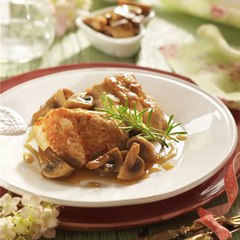 Pavo en salsa de champiñones - Cocina Fácil