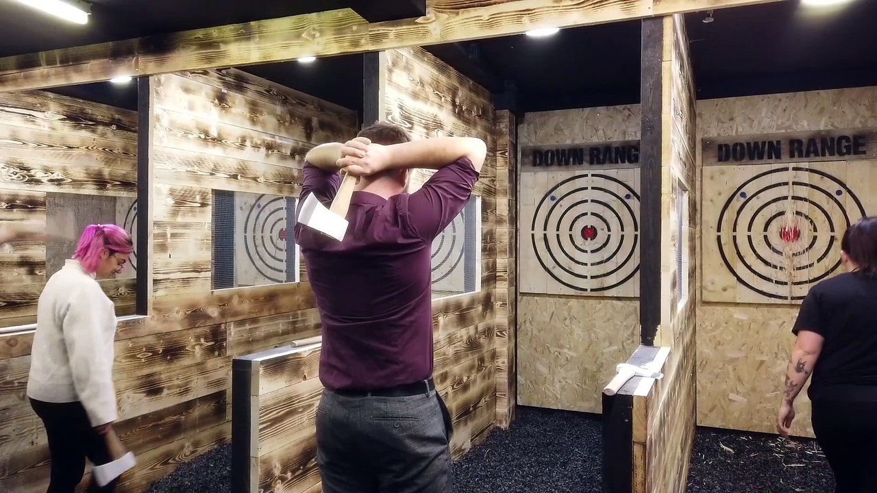 Down Range Axe Throwing - Reporter's experience