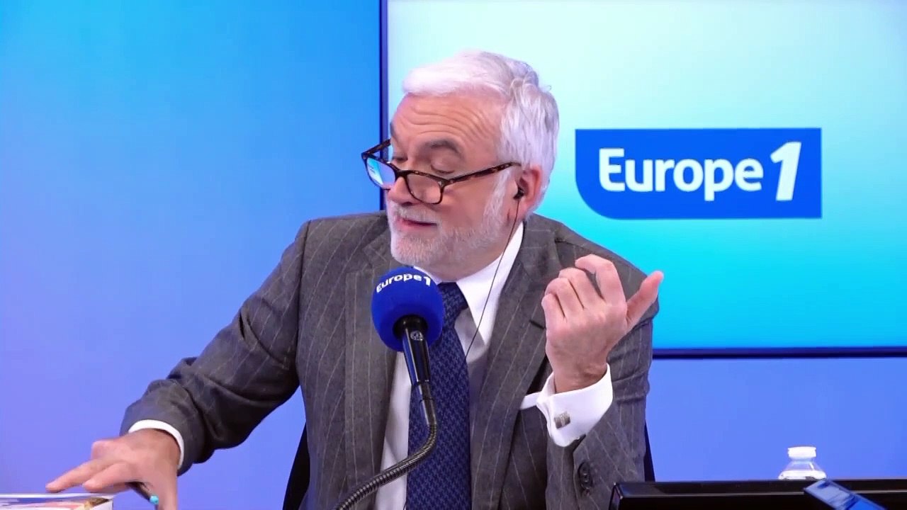 Pascal Praud et vous - «Napoléon» de Ridley Scott : «Un film lacunaire, caricatural», réagit un spécialiste de l'empereur