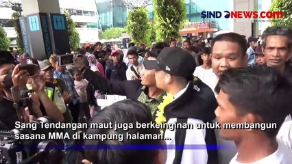 Banggakan Indonesia di UFC, Jeka Saragih Disambut Hangat Saat Tiba di Tanah Air