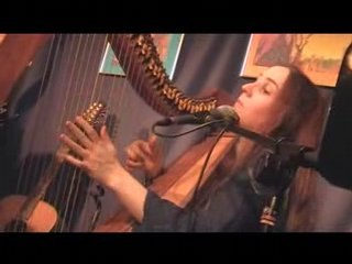 Cecile Corbel au maquis de vareilles