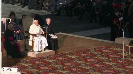 Papa se reúne com israelenses e palestinos familiares de reféns